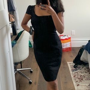 Lulu’s Black Dress